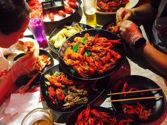 -沪小胖小龙虾(淮海中路旗舰店)