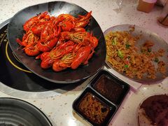 -沪小胖·小龙虾·蓝龙王(八佰伴店)