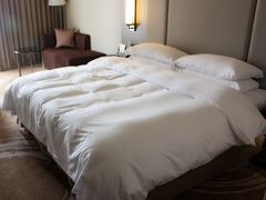 床-昆明中心皇冠假日酒店