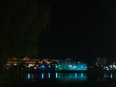 -百里峡七彩艺术小镇