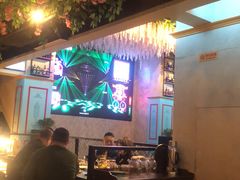 -壹号院音乐餐厅•烤全羊•新疆菜(浐灞店)