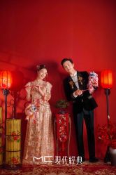 -现代经典婚纱摄影