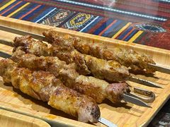 -乡村馕坑肉·烧烤·新疆菜·本地人更爱吃(阿勒泰首店)
