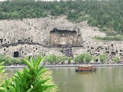 -龙门石窟