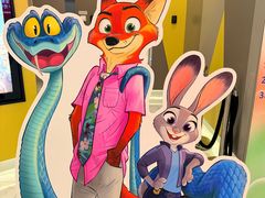 -中影国际影城(东方新天地CINITY店)