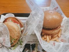 -The Habit Burger Grill 哈比特汉堡(复兴soho店)