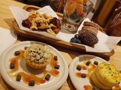 -星巴克臻选(济南恒隆店)