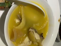 金牌花胶鸡锅底-小洋房•海鲜火锅酒楼(华林路店)