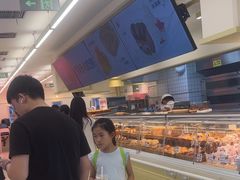 -红星前进面包牛奶公司(君太店)