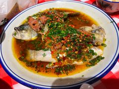三椒蒸鲈鱼-荆九爷爆炒桥头三嫩(浙大店)