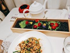-皇城根·鲁菜济南菜·吊炉烤鸭·炒鸡鱼头(济南旗舰店)