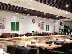 大堂-巴依兄弟西域美食(机场店)