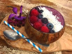 frozen-FLOVIE FLORIST CAFE