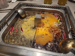 泡菜鸭锅底-海底捞火锅(老城根店)