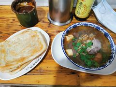 -叶新小吃店(来凤小区总店)