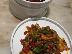 -小菜园新徽菜(阜阳颍州万达店)