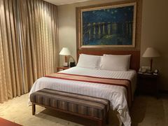 -汕尾巴黎半岛酒店