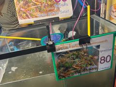 -席娜卡琳火车铁道夜市