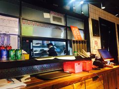 -鑫花溪牛肉米粉(人民广场店)