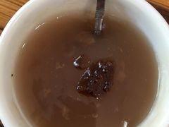 -鸿浩扒猪脚米线