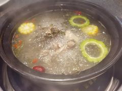 -野迹·石橄榄鸡·烧烤(新洲店)