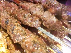羊肉串-西街夜油条·麻团包乌饭
