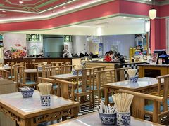 -大食代美食广场(上海中心店)