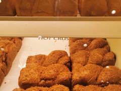-HOT CRUSH趁热集合·现烤面包(上海环球港店)