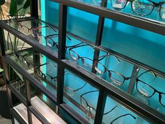 -Trend1881视光·蔡司视觉(领展广场店)