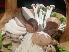 -捞王锅物料理(上海世茂广场店)