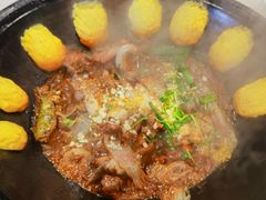 -王老六铁锅炖鱼(长春路店)