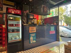 -肥汁米蘭香港米线(定西路店)