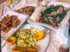 -宾朋海鲜饭庄(兴海路店)