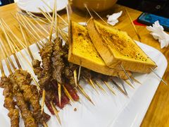 -铭记烧烤制作社•吊炉乳鸽 延吉冷面
