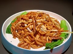 -羽鸽集·乳鸽专门店·地道顺德菜(岭南站店)