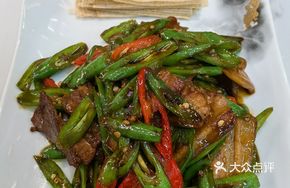 Pan-fried Pancake with Stir-fried Pork