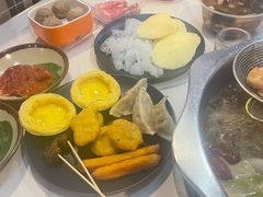 -尚品海鲜肥牛自助火锅(湖明店)