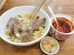 -刘信牛羊肉泡馍小炒(回民街店)