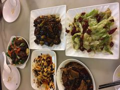 -嘉丰湘菜馆(芳群园店)