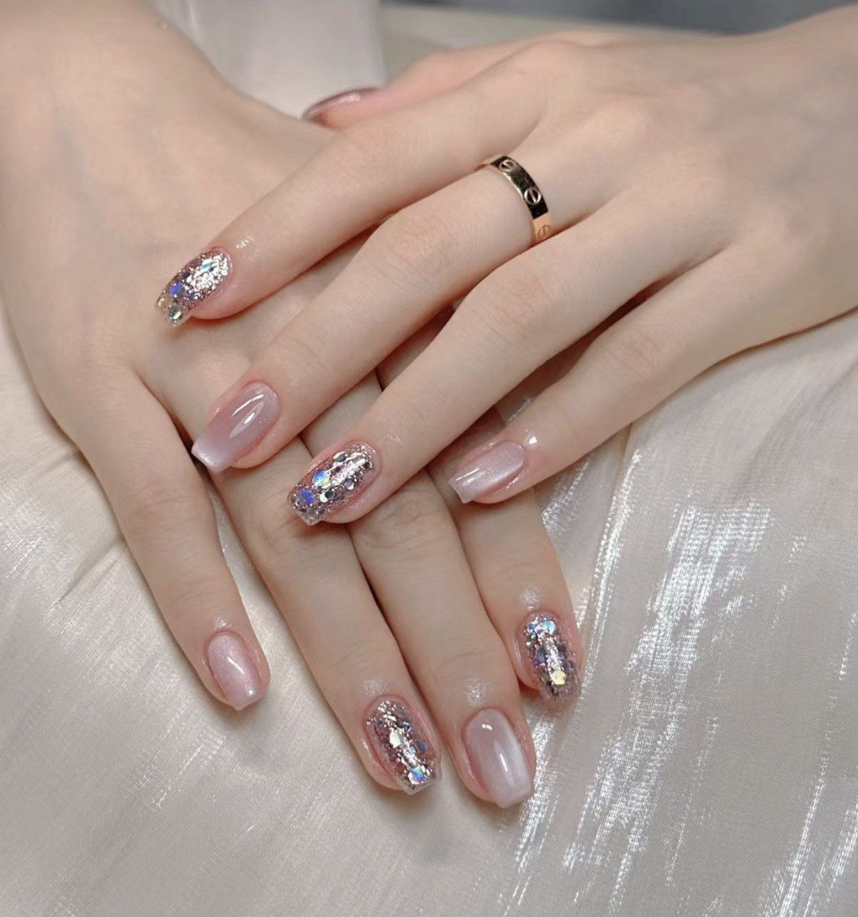 闪闪的亮片美甲「pure nail(华贸