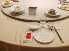 -品悦酒店(三林古镇店)