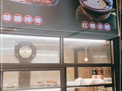 面包甜点陈列柜-嘉州九妹凤爪(乐山总店)
