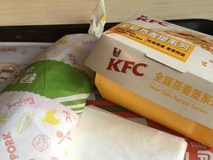 -肯德基(盘龙奥莱店)