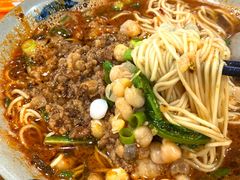 -丁丁猫重庆小面(徐州路店)