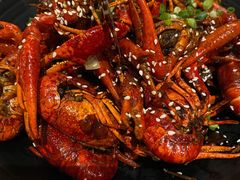 -巴厘龙虾·榜首油焖大虾(音乐学院·沿江酒馆店)