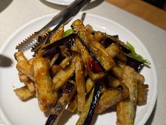 -聚友斋(陶瓷琉璃馆水晶街店)