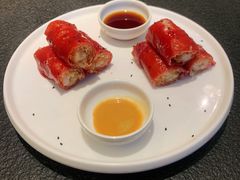 红米脆皮鲜虾肠-蝴蝶里·粤菜·点心(龙湖天街&滨江店)