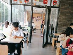 -麦当劳(伟城广场店)