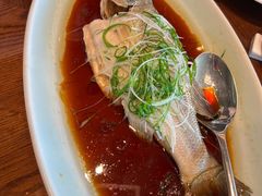三葱蒸加州鲈鱼-佘山世茂艾美·御珍轩中餐厅