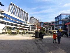 -浦江城市生活广场(江月路店)